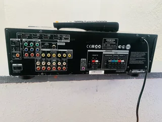 Onkyo HT-R558 amplifier with USB, HDMI and remote control working  for only R2,950 not negotiable