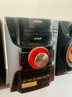 Samsung GIGA sound system with Bluetooth device, USB, aux, 5DVD changer, tape. Radio and more