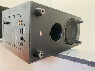 Jamo active subwoofer working  for only R1950 not negotiable and no scammers please