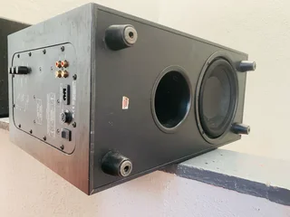 Jamo active subwoofer working  for only R1950 not negotiable and no scammers please