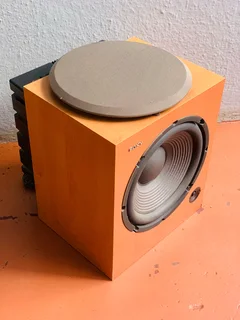 Sony 12 inch active subwoofer in excellent condition for only R2000 not negotiable and no scammers