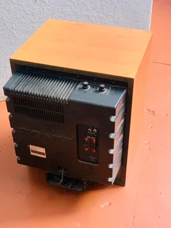 Sony 12 inch active subwoofer in excellent condition for only R2000 not negotiable and no scammers