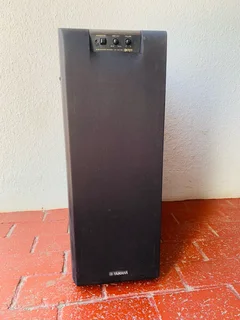 Yamaha powerfull active subwoofer YST-SW160 working 100% for only R2500 not negotiable please