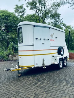 2013 Venter Royal Horsebox For Sale‼️