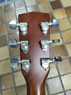 Cort acoustic non electric guitar