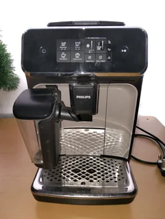 Philips series 3200 Espresso machine - Bean to Cup
