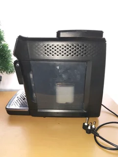 Philips series 3200 Espresso machine - Bean to Cup