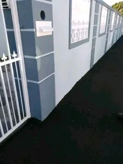 SUNSHINE PAINTERS - FOR ALL YOUR INTERIOR AND EXTERIOR PAINTING REQUIREMENTS.