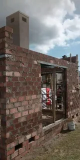 BRICKLAYER, PLASTERER, SKIMMER, TILER, PAINTER LOOKING FOR WORK URGENTLY