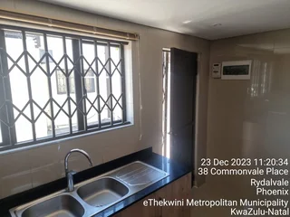 Phoenix Stunning Exclusive Pet Friendly House