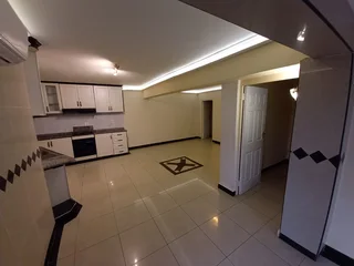 La Lucia Spacious Secure Garden Cottage