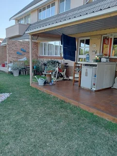 Durban North Sea View Spacious Secure Townhouse