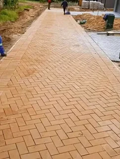 DRIVEWAYS SPECIALIST