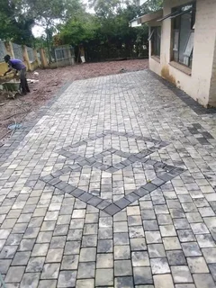 DRIVEWAYS SPECIALIST