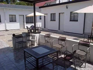 AFFORDABLE CLEAN &amp; SECURE ACCOMMODATION FOR STUDENTS &amp; YOUNG PROFESSIONALS AVAILABLE NOW!!!