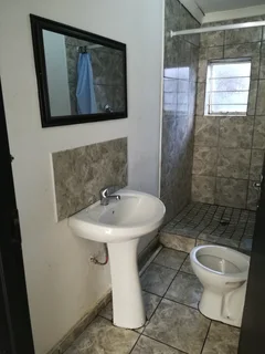 AFFORDABLE CLEAN &amp; SECURE ACCOMMODATION