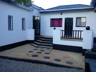 AFFORDABLE CLEAN &amp; SECURE ACCOMMODATION