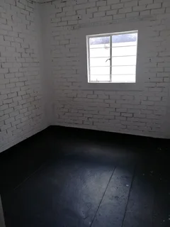 AFFORDABLE CLEAN &amp; SECURE ACCOMMODATION