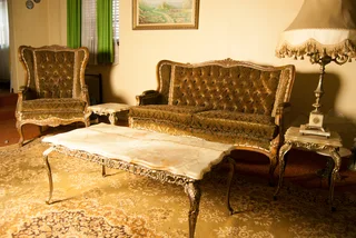 Lounge suite coffee table and side tables marble top pristine condition