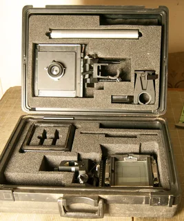 Sinar F in case and 135 mm lens and plate in good condition can ship WW