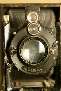 Thowe Kamera Werk AG Frertal Dresden 4x5 camera & plates