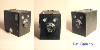 Vintage collectible cameras quote the ref. numberer