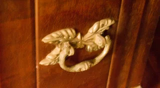 Wooden Linnen Chest excellent condition