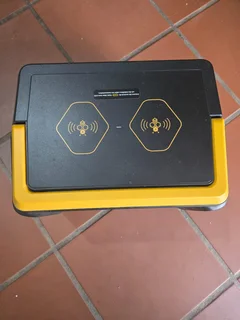 Blackbee 1000 UPS (1kW)