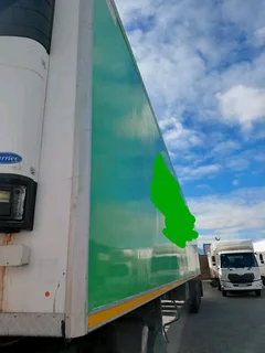 Green Serco trailer