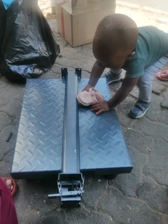 I&#39;m selling scales all sizes from