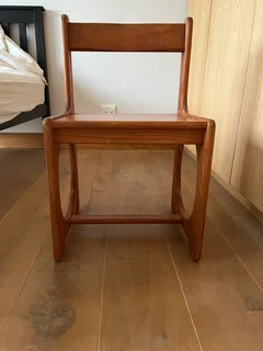 Wooden chair-suitable for child