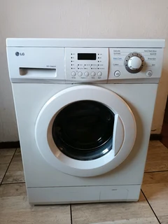 7kg LG washing machine in excellent condition