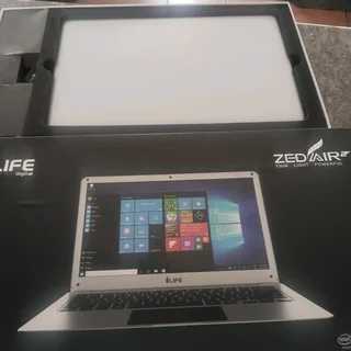 Zed air laptop in excellent condition