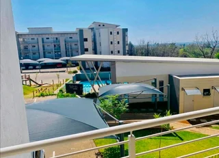 2bed and 1 bath ground floor apartment at Fourways Broadacres