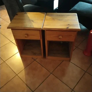 Bed side drawers x2