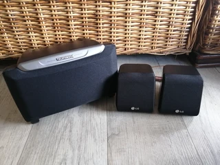LG/Telefunken speaker set R300