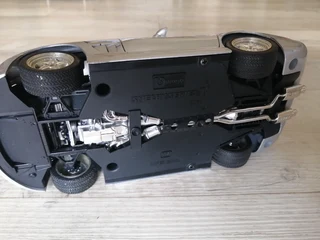 Burago SHelby Series 1 1999 1/18 Made in Italy R600