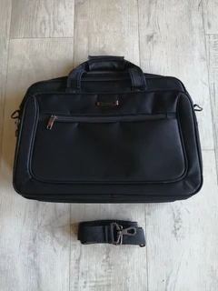 Fimont Laptop bag (As new) R200 NEG