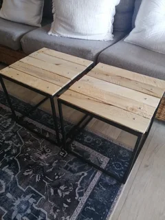 2x Bedside tables R650 NEG for both