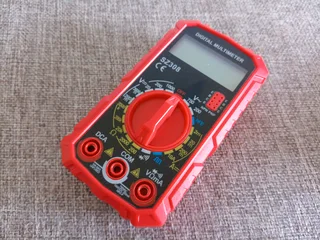 Digital Multimeter (As new) R250 NEG