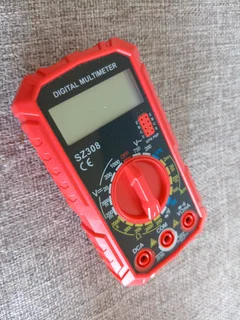 Digital Multimeter (As new) R250 NEG