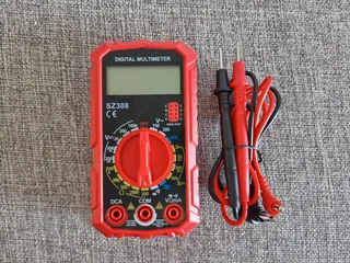 Digital Multimeter (As new) R250 NEG