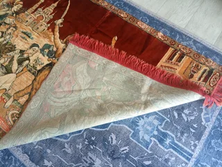 Vintage Wall Tapestry – 1.56m × 1m (Fantastic condition) R650 NEG