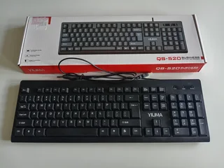 Wired Keyboard (NEW in box) R100