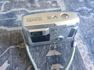 Pentax Optio 30 Digital Camera (Good condition) R400 NEG