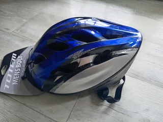 Totem Mens Bicycle helmet (NEW) R150