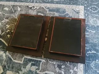 Framed Vase Art Prints (Set of 2) R150