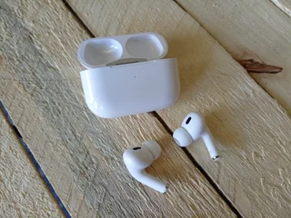 Apple Airpods Pro (Good condition) R1200 NEG