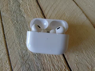 Apple Airpods Pro (Good condition) R1200 NEG