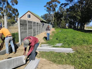Paving and vibergrate installation